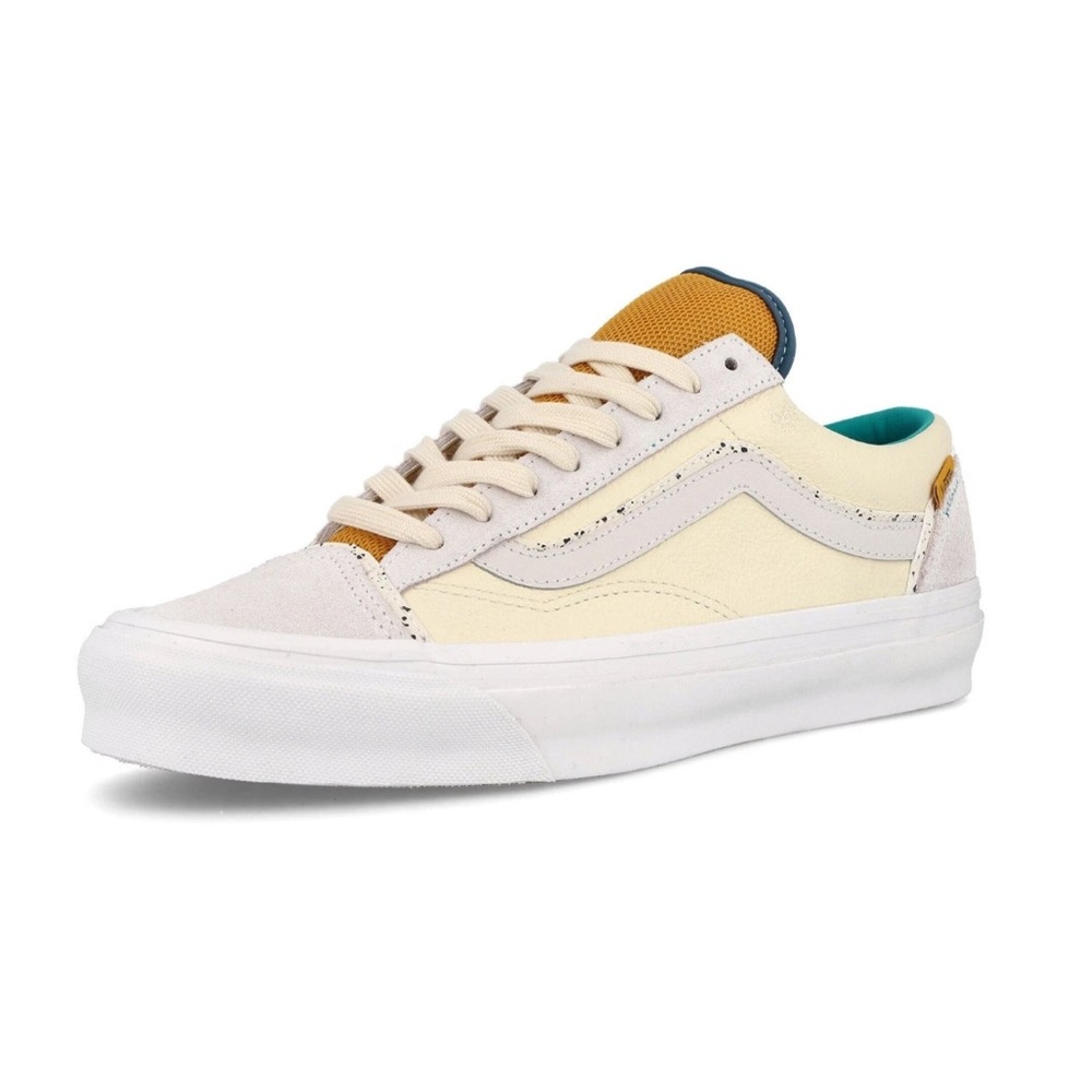 Vans
OG Style 36 UL LX 'Devil's details’
Brand new - Picture 10 of 13